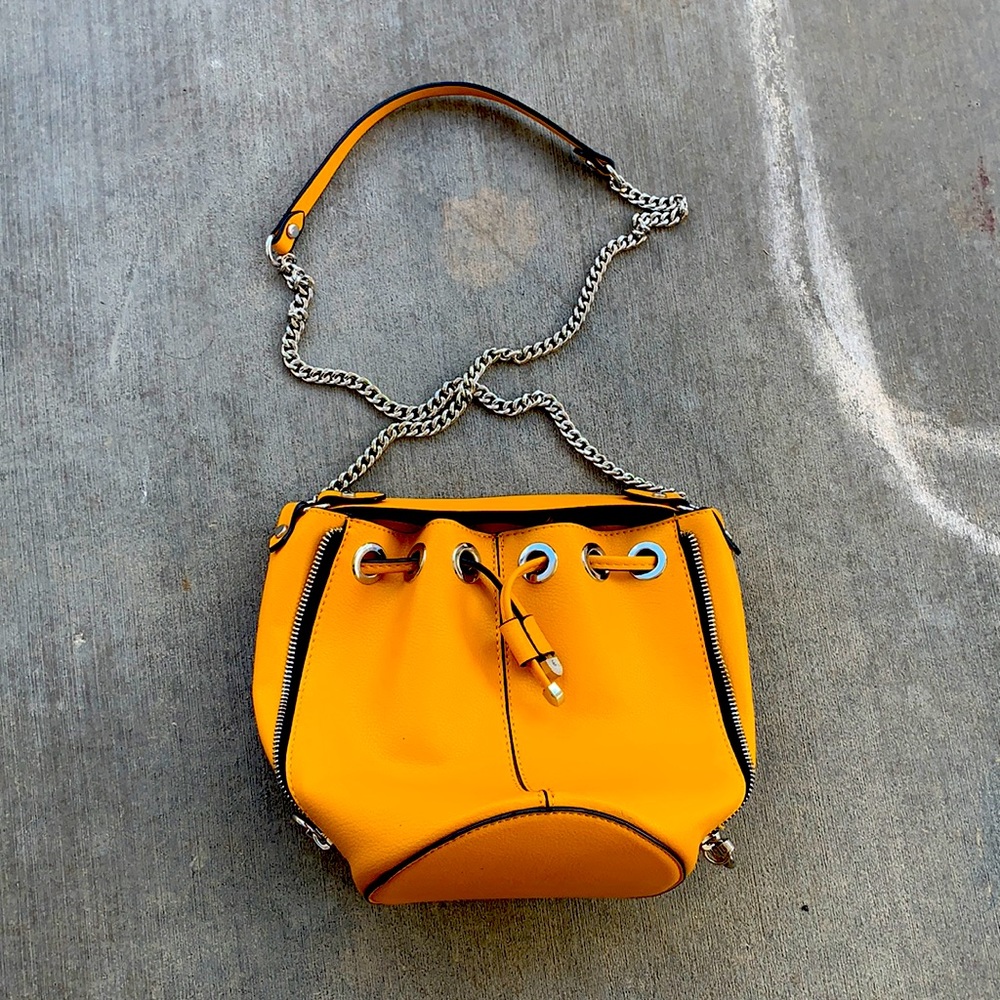 ZARA BUCKET CROSSBODY BAG BNWT